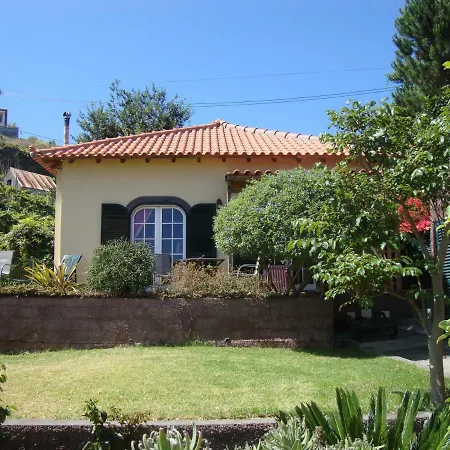 Blooming Botanic Houses Estreito Da Calheta Exterior photo