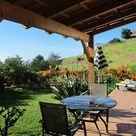 Blooming Botanic Houses Estreito Da Calheta Exterior photo